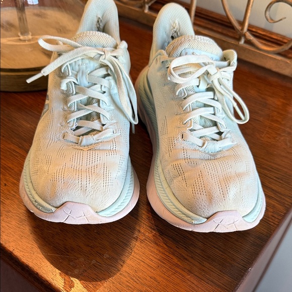 Hoka One One Mach women’s size 8.5 - Picture 5 of 9